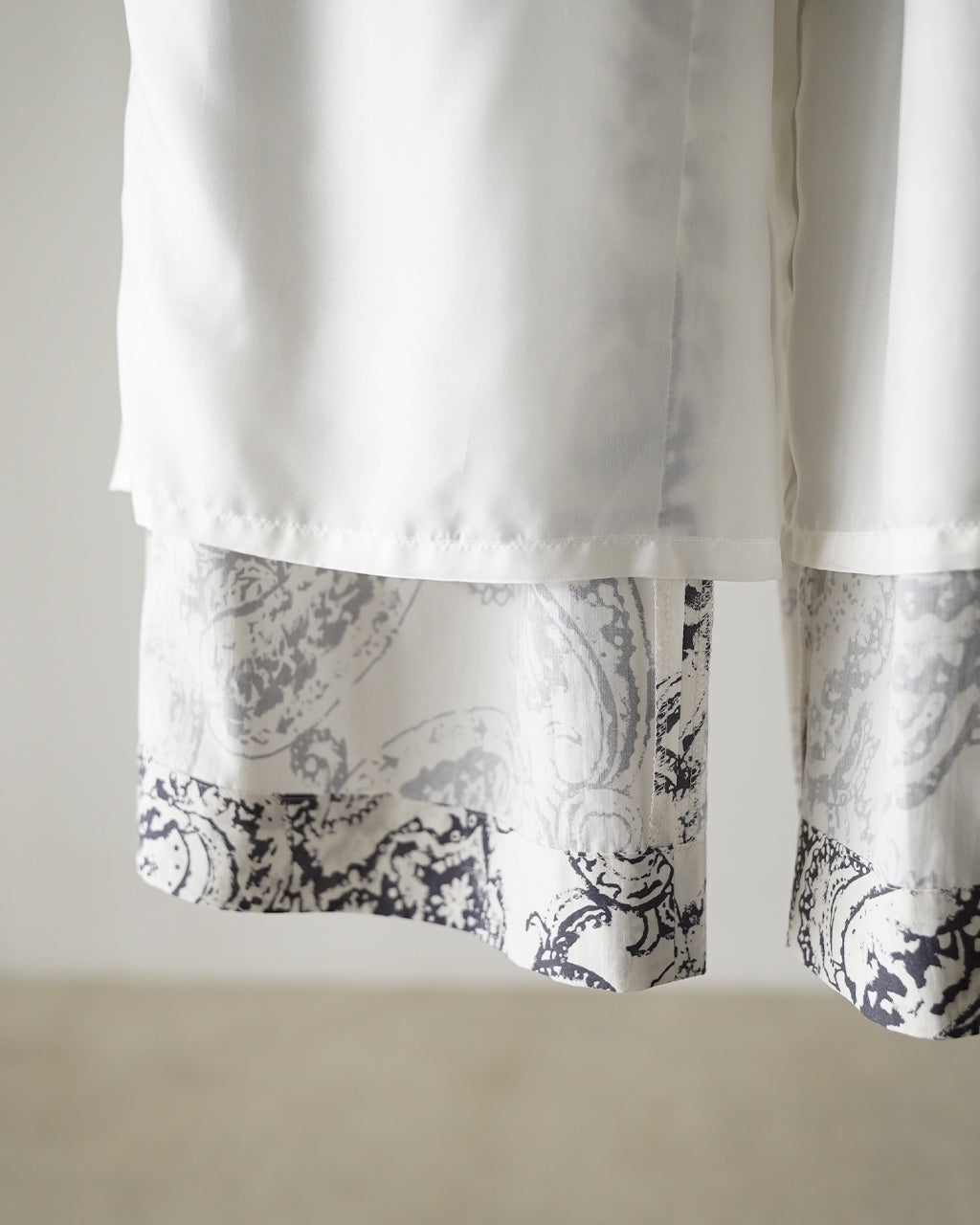 BLURRED PAISLEY PANTS 126119111