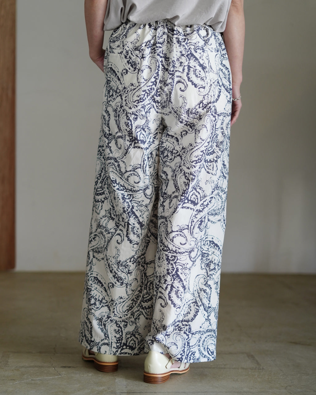 BLURRED PAISLEY PANTS 126119111