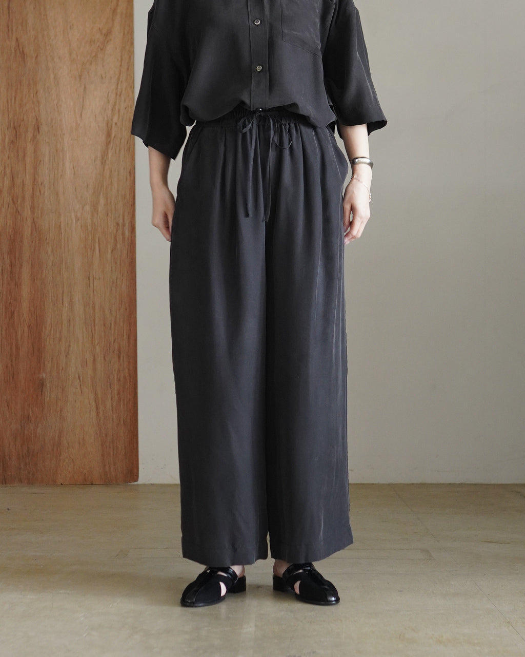 PREMIUM SILK SANDWASH PANTS 126207113