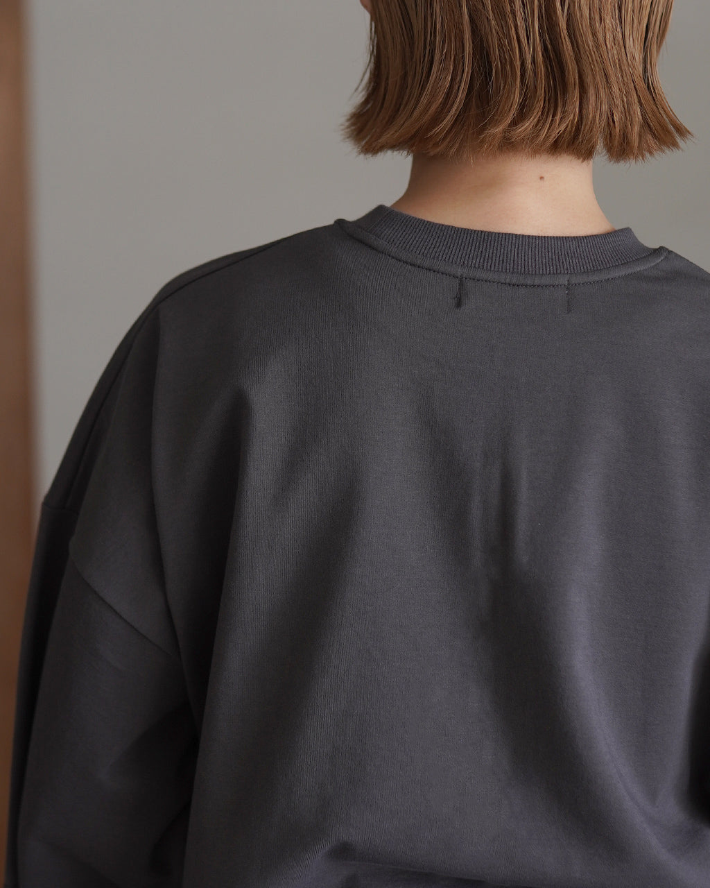 SACRA サクラ S.FLEECE CROPPED LOGO TOP フリース クロップド ロゴ トップ | Crouka(クローカ)