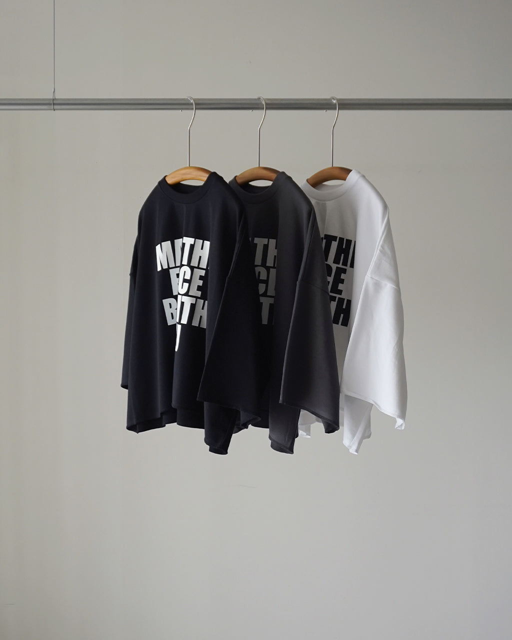 SACRA サクラ S.フリース クロップド ロゴ トップ レディース FLEECE