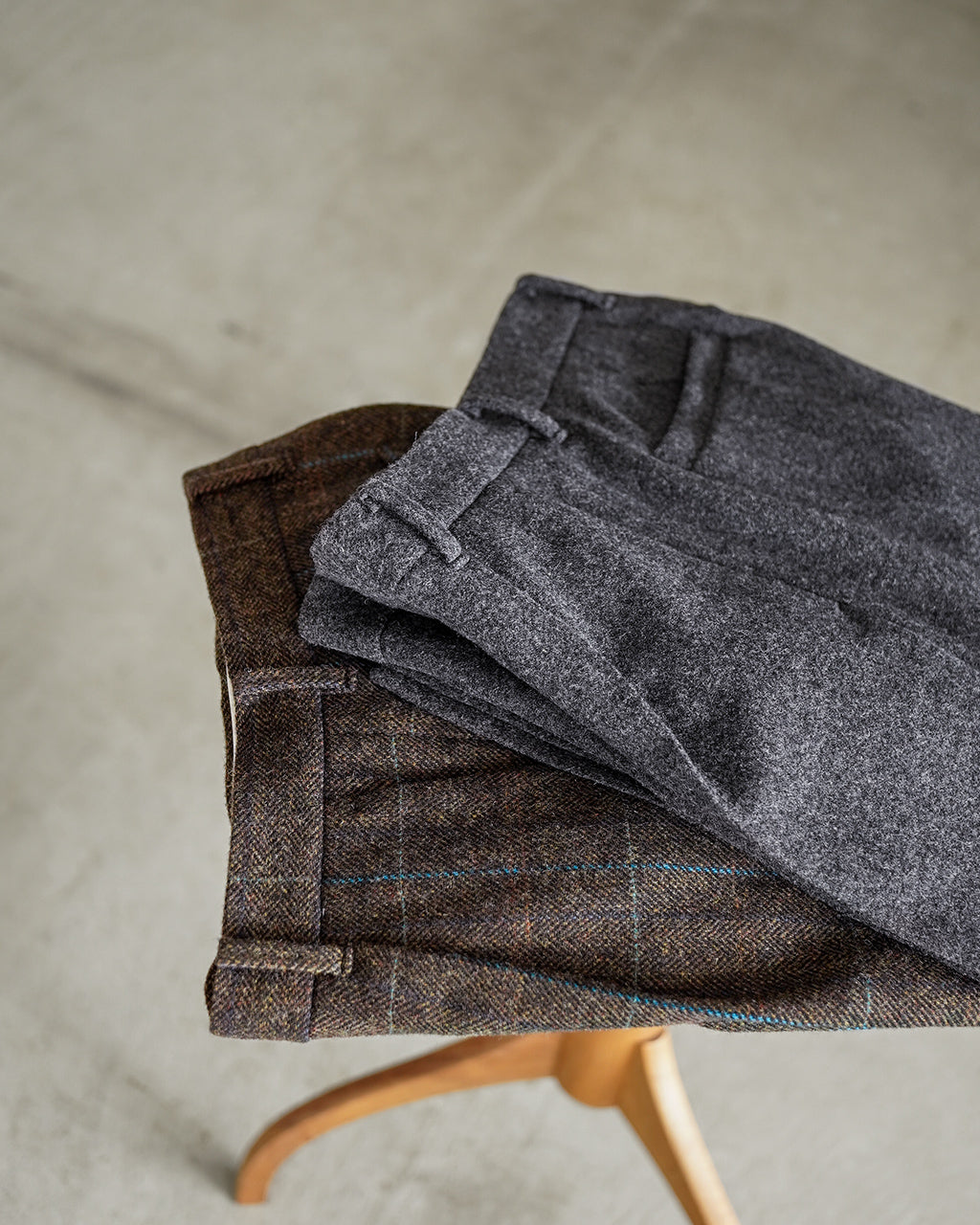 WOOL SEMI FLARE PANTS 25AMSPA09