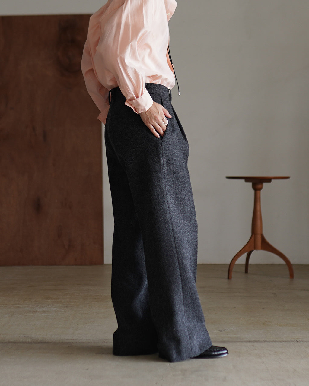 WOOL SEMI FLARE PANTS 25AMSPA09