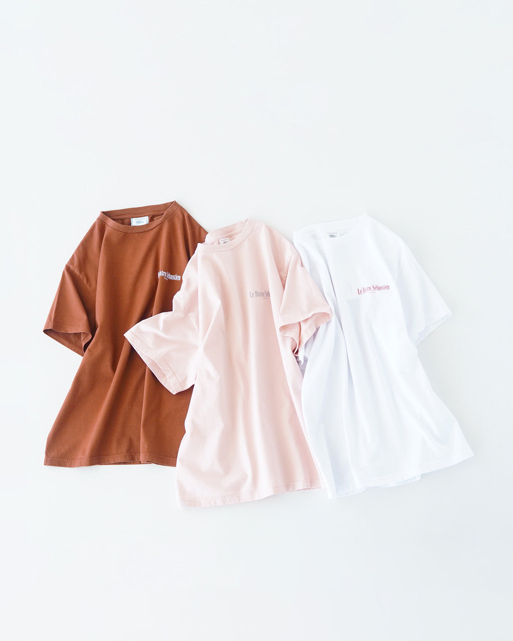 THE SHINZONE シンゾーン グラフィック Tシャツ BISTRO MENU TEE ビストロメニュー バックプリント 半袖 クルーネック カットソー 25SMSCU14【送料無料】