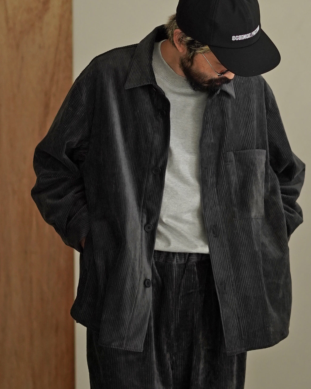Corduroy shirt jacket BL02253