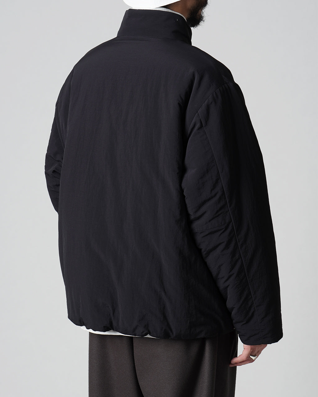 STILL BY HAND スティルバイハンド ブルゾン ROUND PUFFY BLOUSON シンサレート 中綿 ショート丈 アウター BL03243 【送料無料】