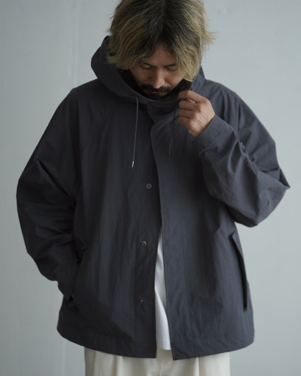 Crispy hooded blouson BL03263
