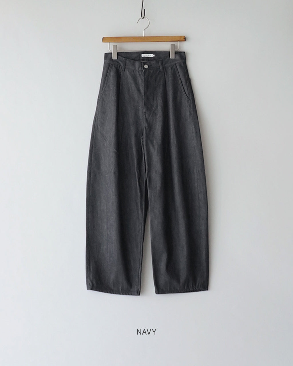 Selvedge Deep-Tuck Wide Denim Pants DN01253WM