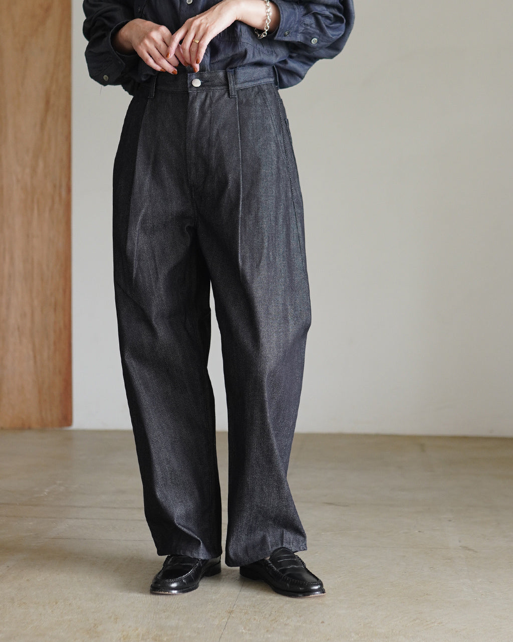 Selvedge Deep-Tuck Wide Denim Pants DN01253WM