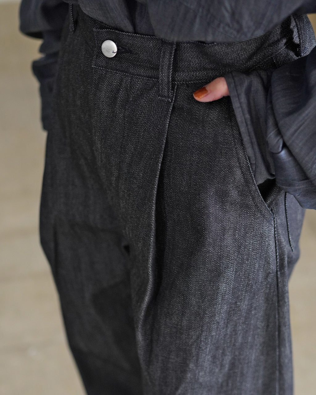 Selvedge Deep-Tuck Wide Denim Pants DN01253WM