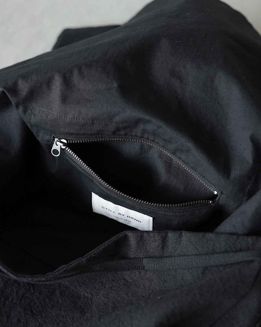 STILL BY HAND スティルバイハンド クロスボディバッグ メンズ
