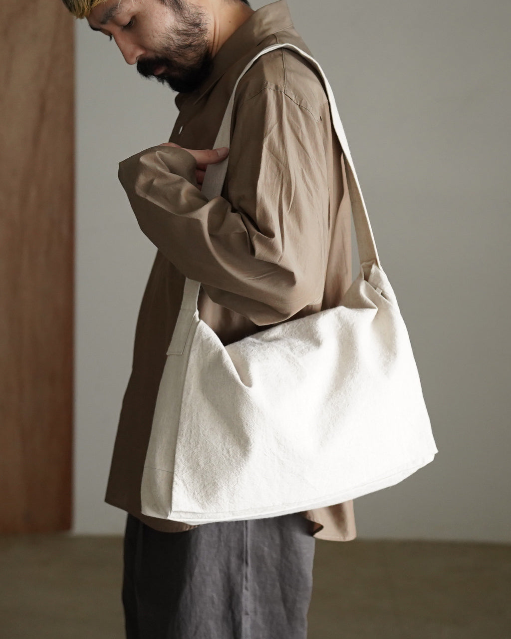 Cross body bag GD04261