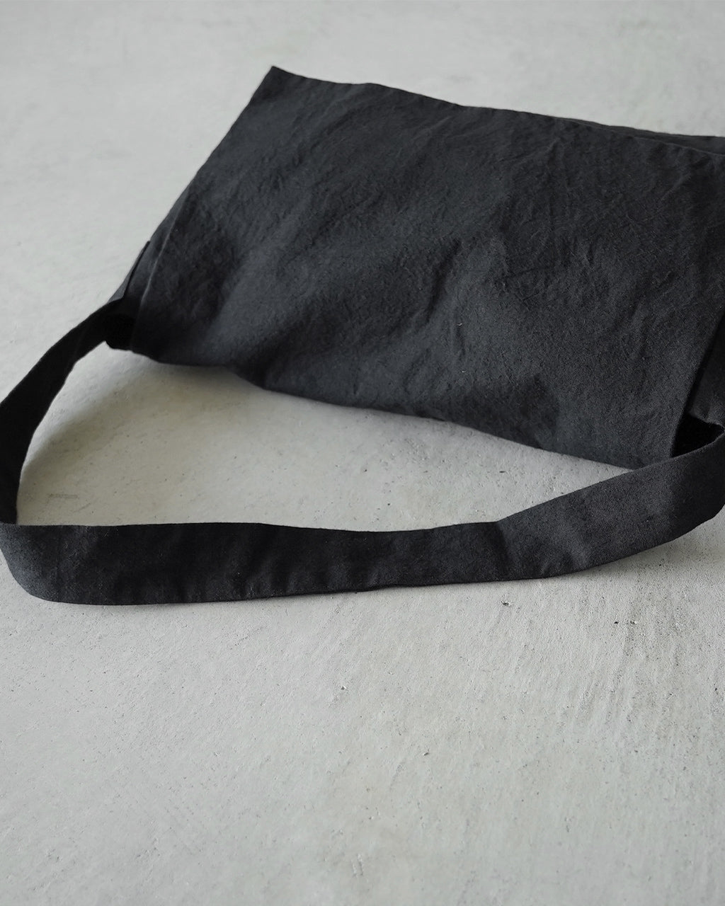 Cross body bag GD04261