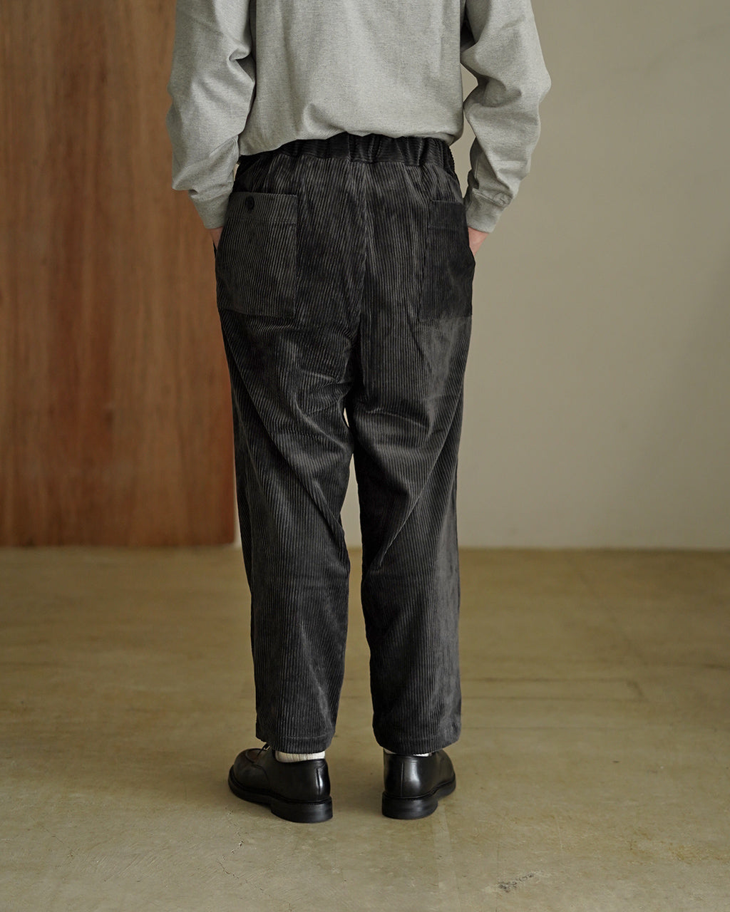 Corduroy easy pants PT03253