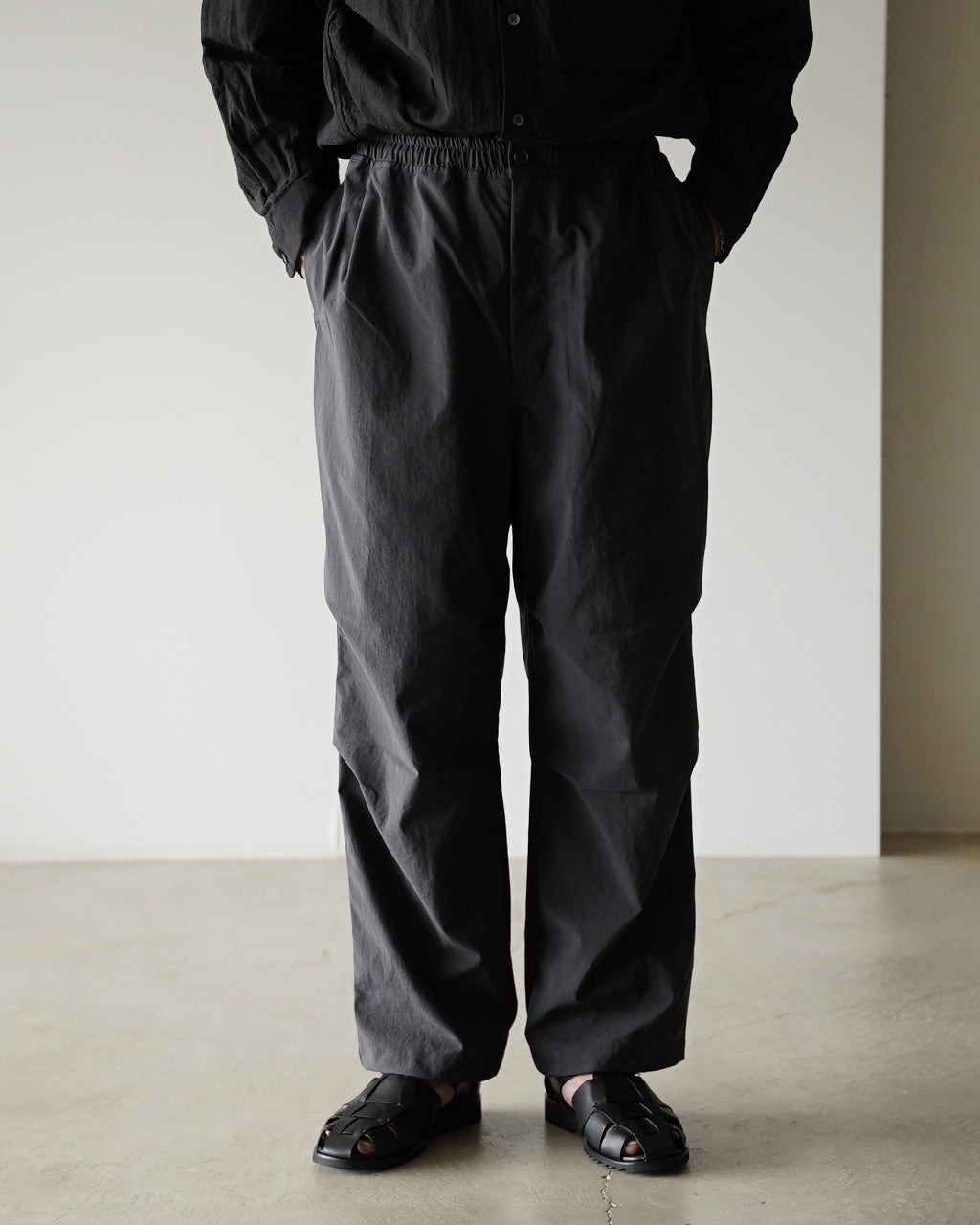 STILL BY HAND スティルバイハンド ニータック ワイドパンツ メンズ