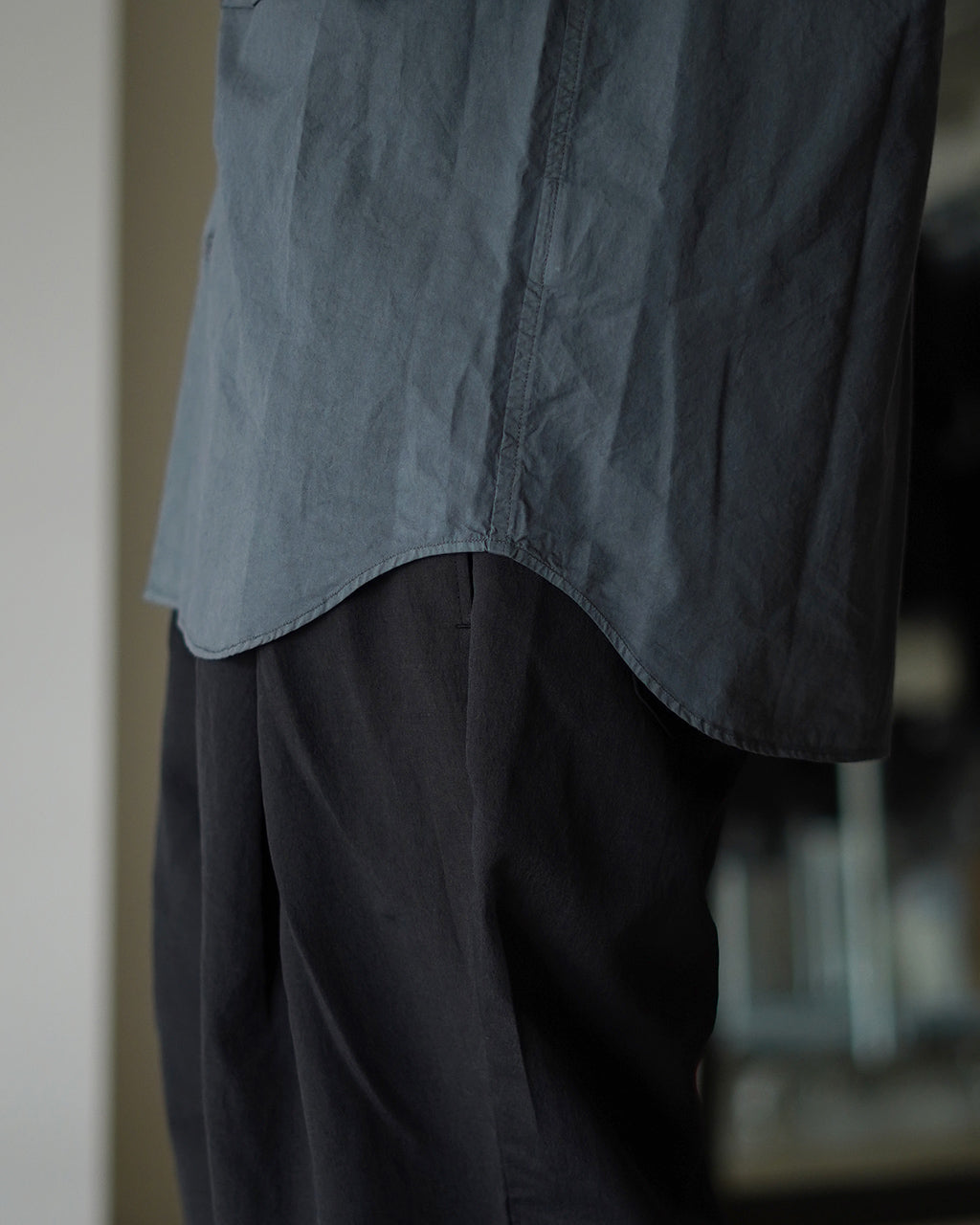 STILL BY HAND Garment-dye over shirt SH01253