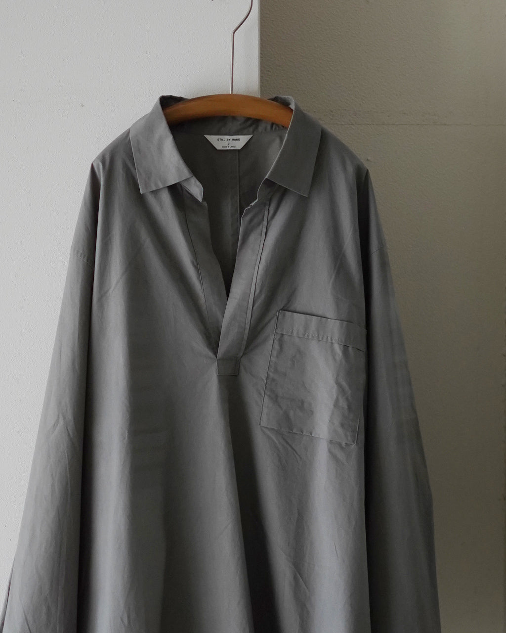 STILL BY HAND スティルバイハンド ボタンレス オーバーシャツ メンズ