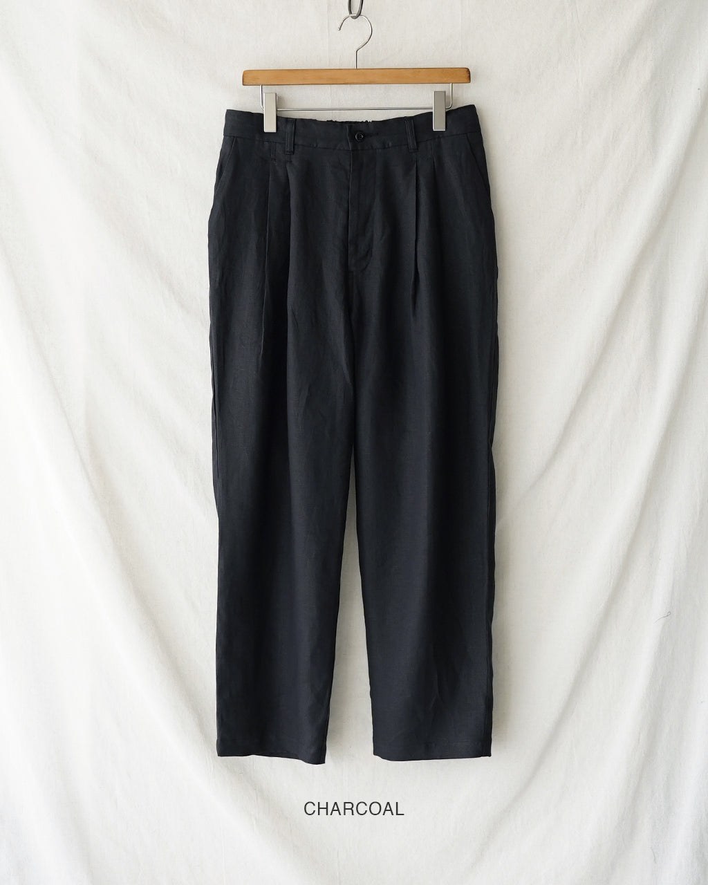 Linen tuck tapered pants PT02262