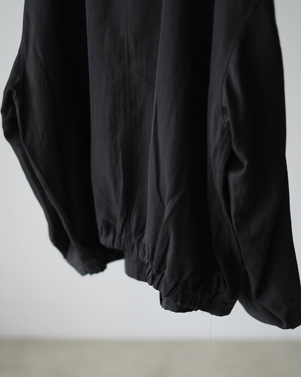 Pigment print zip up blouson BL05261