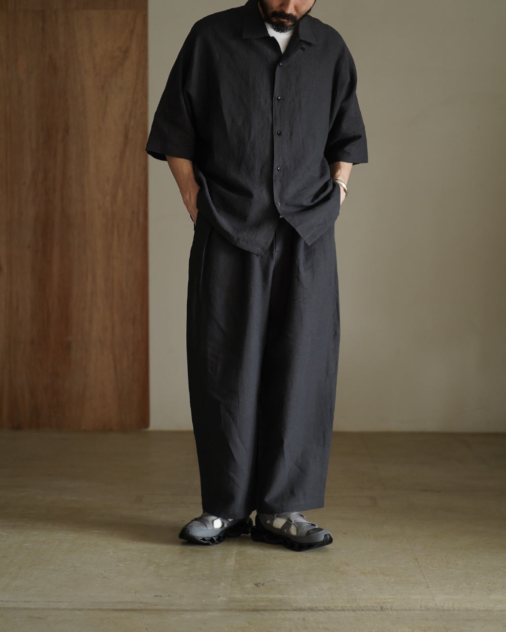 STILL BY HAND スティルバイハンド リネン ワイド テーパードパンツ