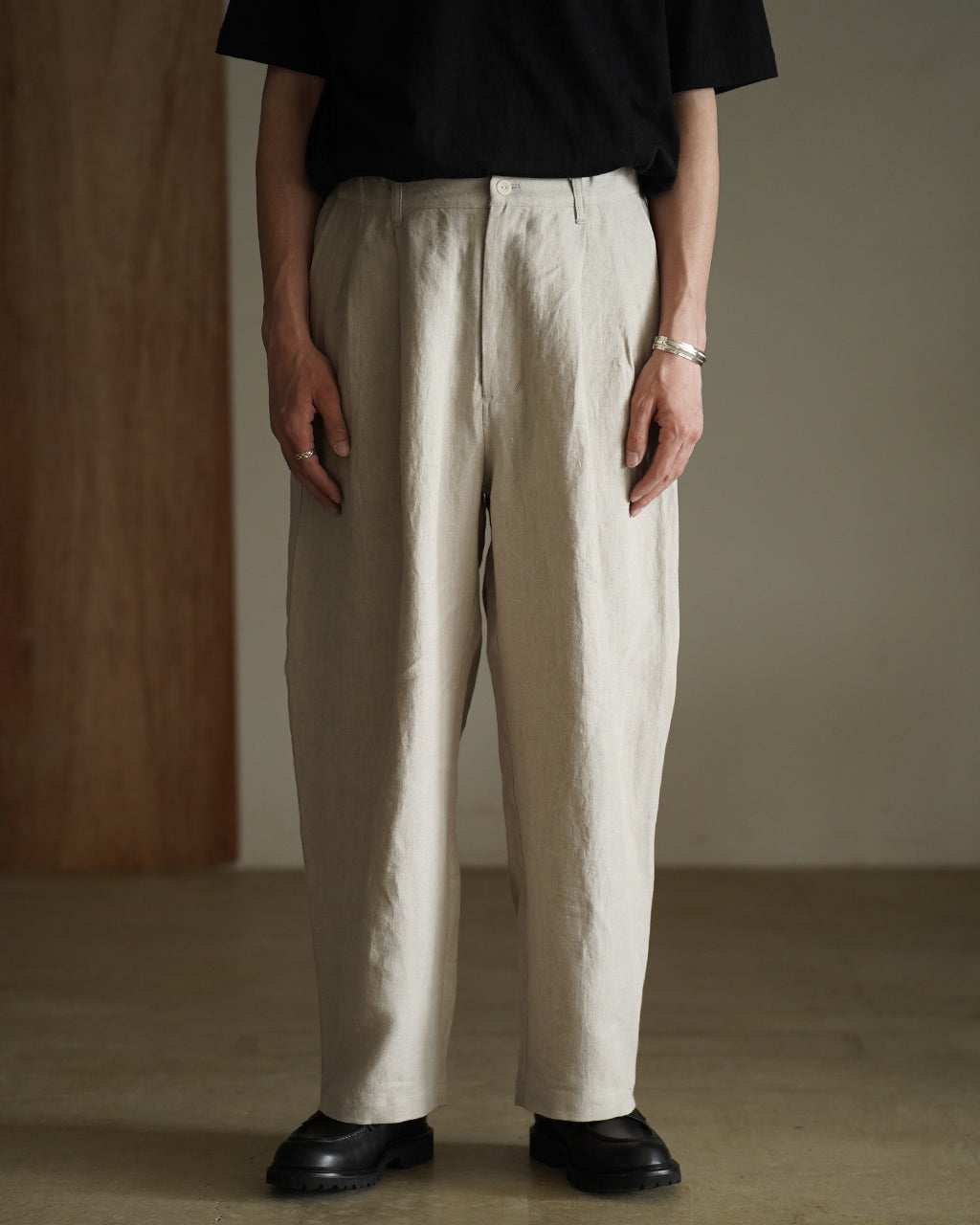 STILL BY HAND スティルバイハンド リネン ワイド テーパードパンツ