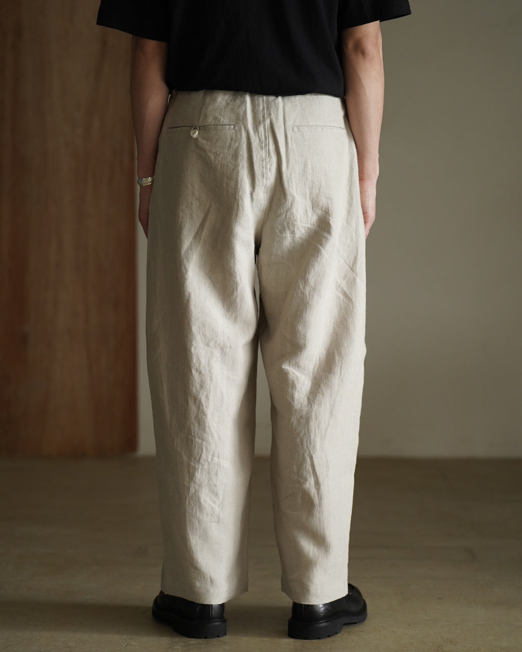 STILL BY HAND スティルバイハンド リネン ワイド テーパードパンツ