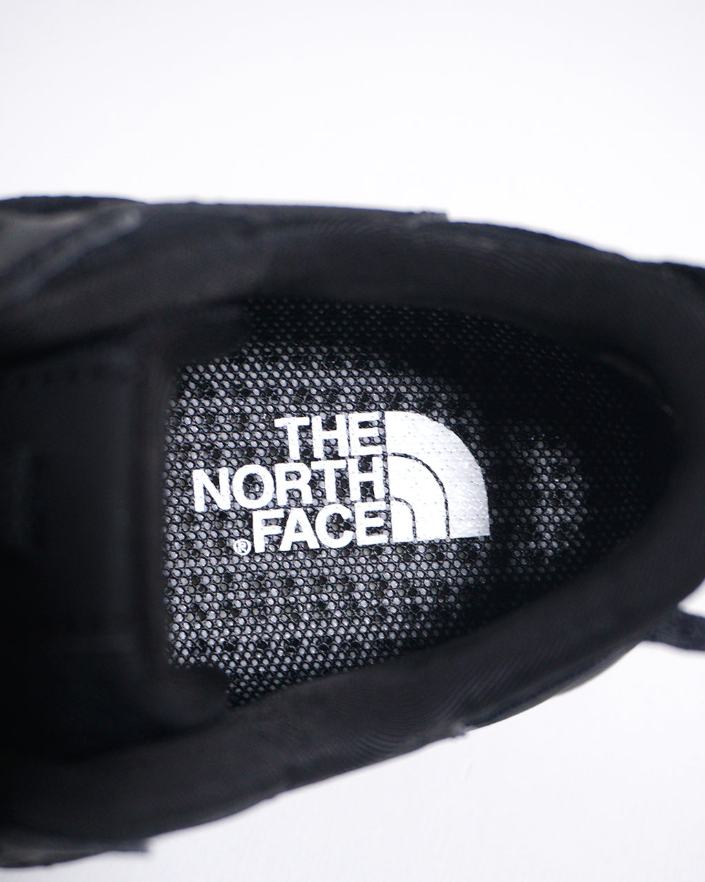 THE NORTH FACE ノースフェイス ベクティブ タラバル ブリーズ VECTIV Taraval Breeze スニーカー NF02440【送料無料】