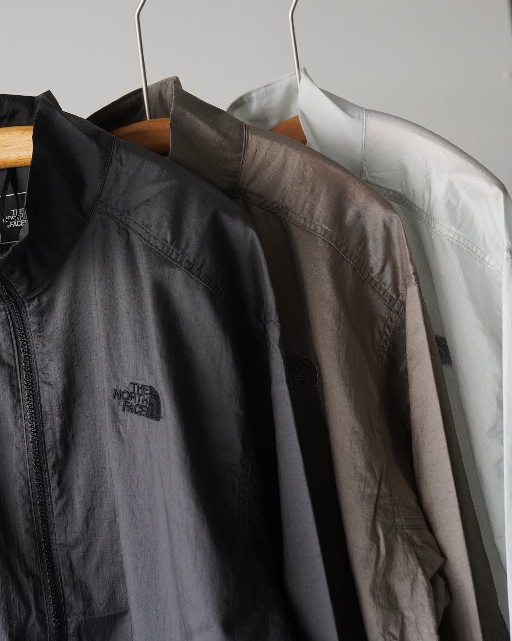 THE NORTH FACE GAR ノースフェイス ウィンドジャケット レディース