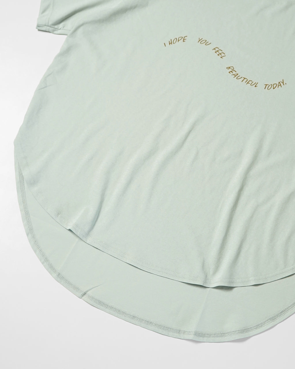 【SALE！40%OFF】tumugu ツムグ DEPEND天竺 プリント裾ラウンドT Tシャツ トップス カットソー TC25210