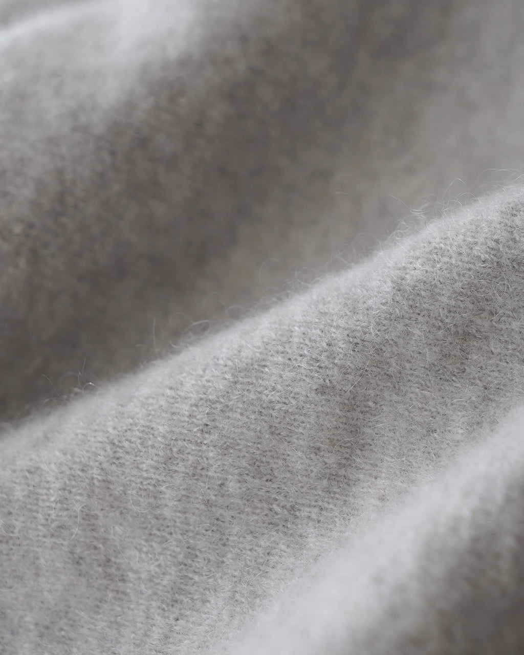 stretch superkid mohair crew-neck P/O WXFL-UW133