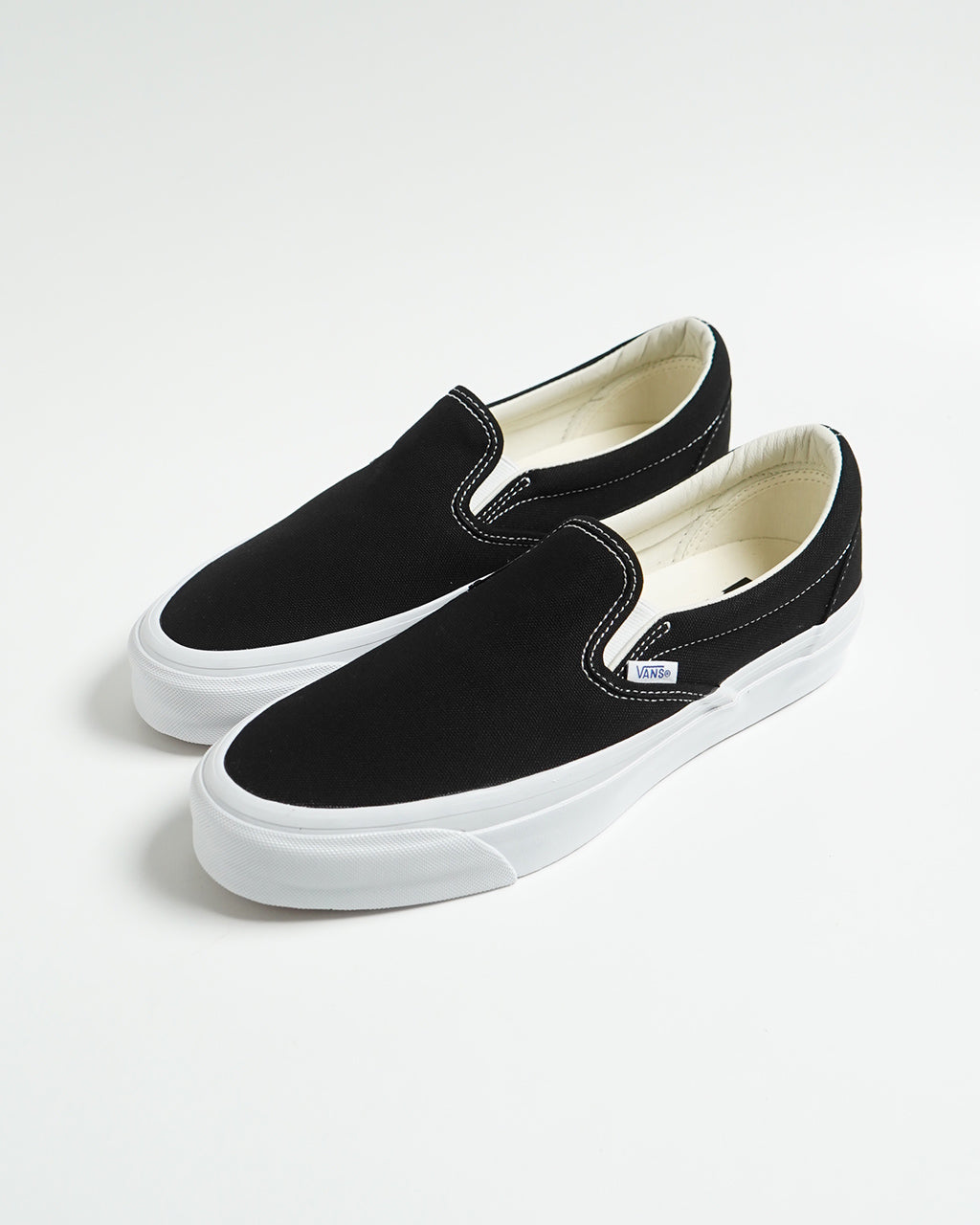 VANS ヴァンズ PREMIUM LX スリッポン 復刻版 98 LX Slip-On Reissue 98 スニーカー シューズ 靴 VN000CSEBA2【クーポン対象外】【送料無料】