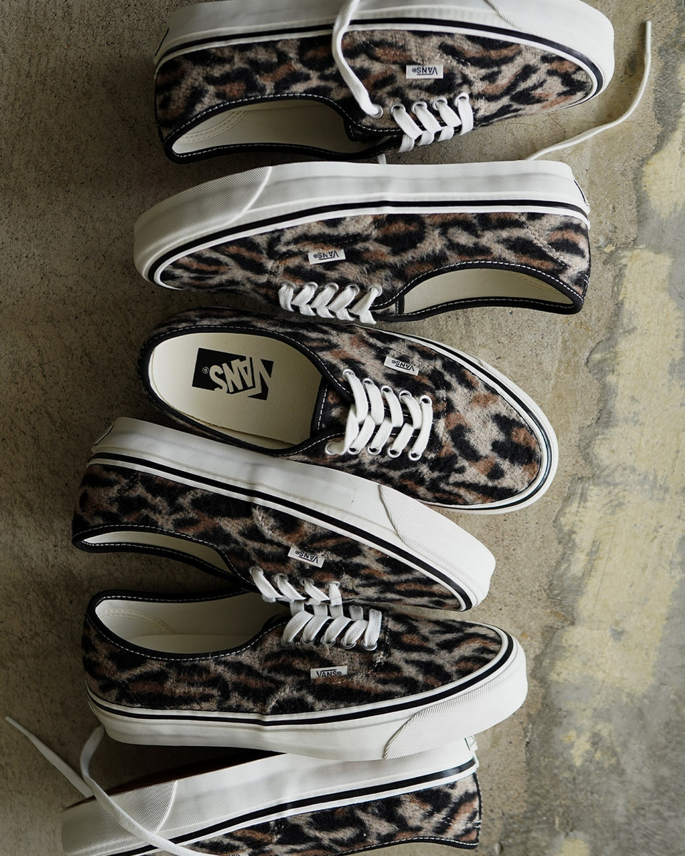 vans-vn000ebnys8_1.jpg?crop= 