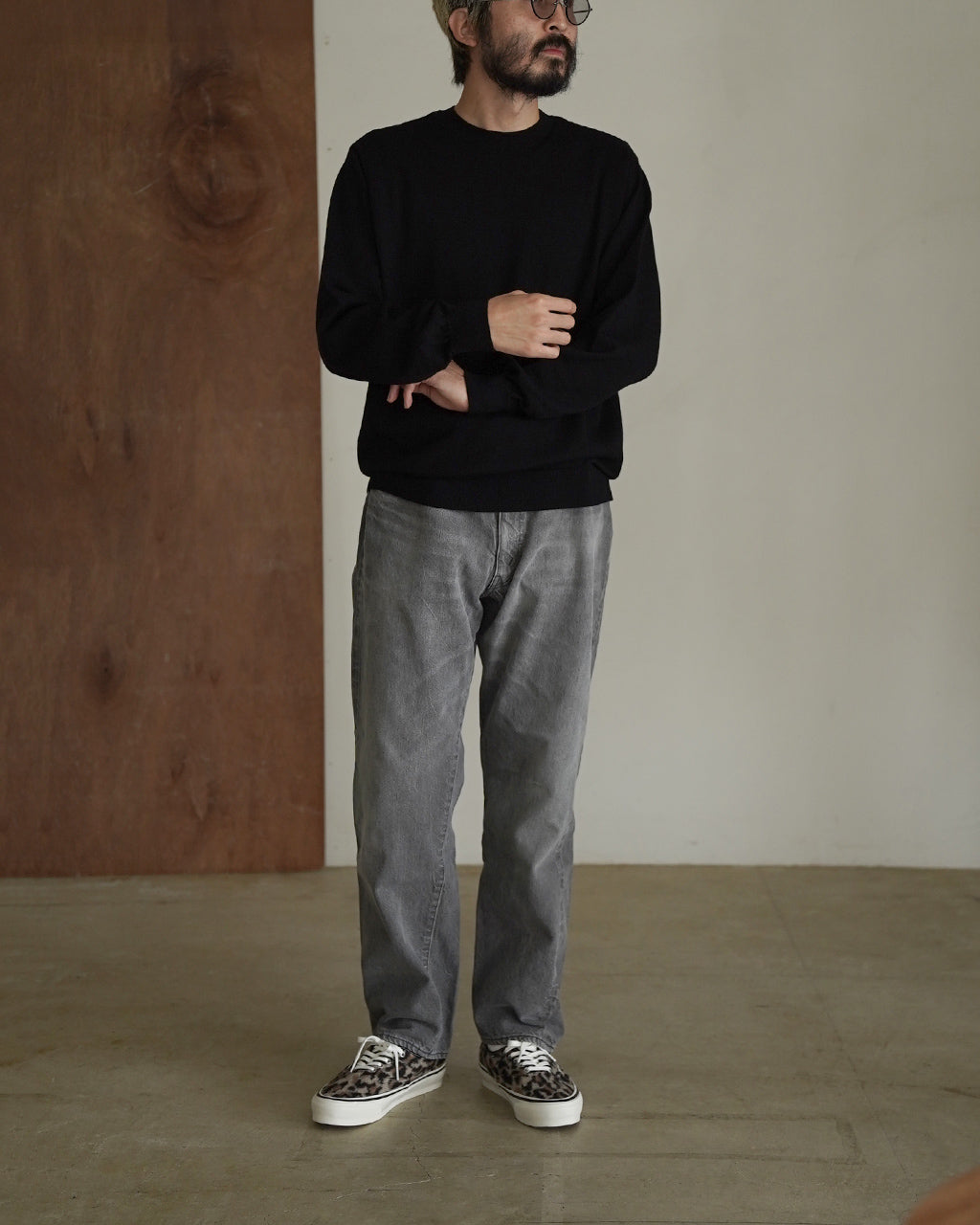 LX Authentic 44 VN000EBNYS8