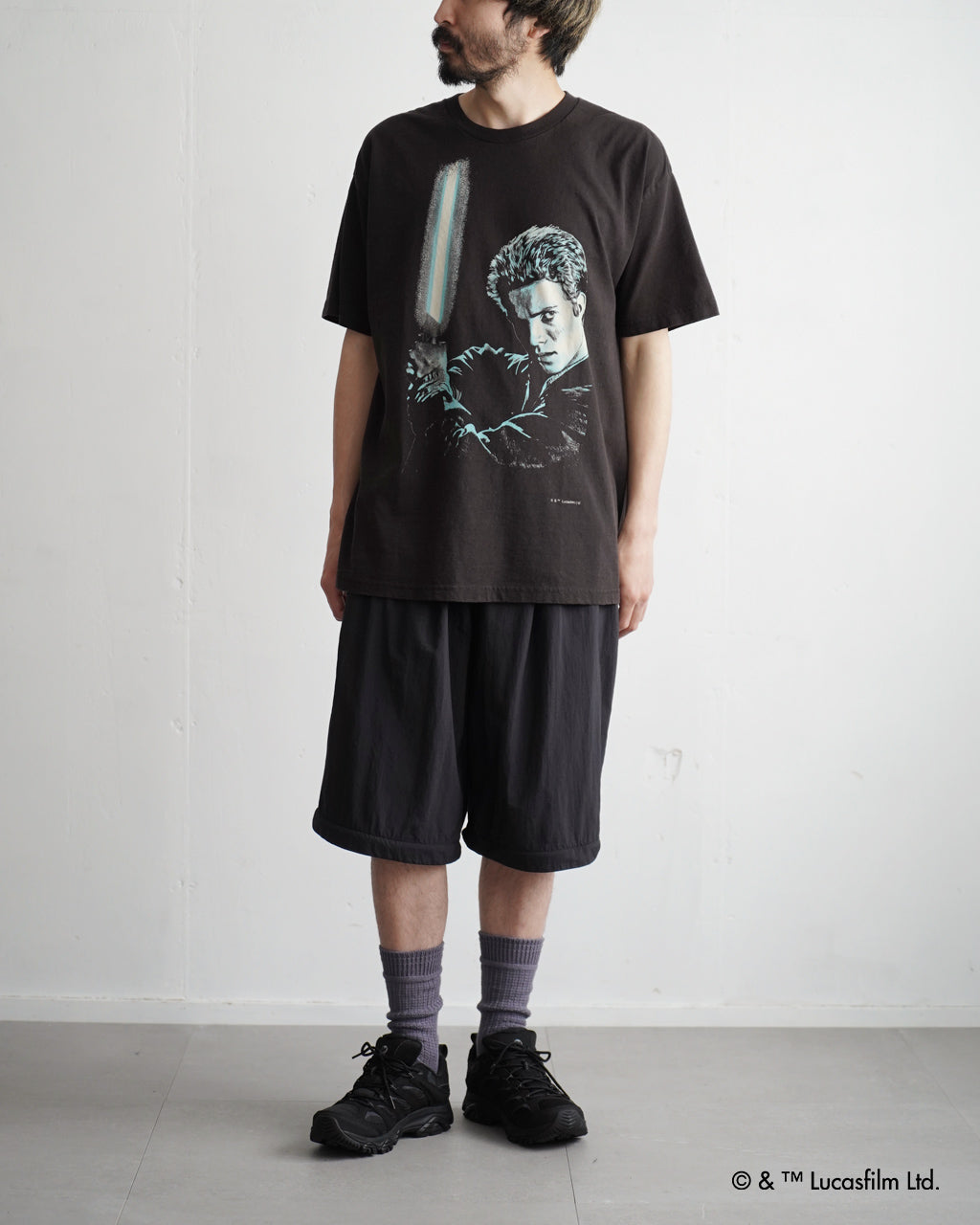 Anakin Skywalker LightSaber Tee 25-SW-MS-01BLA