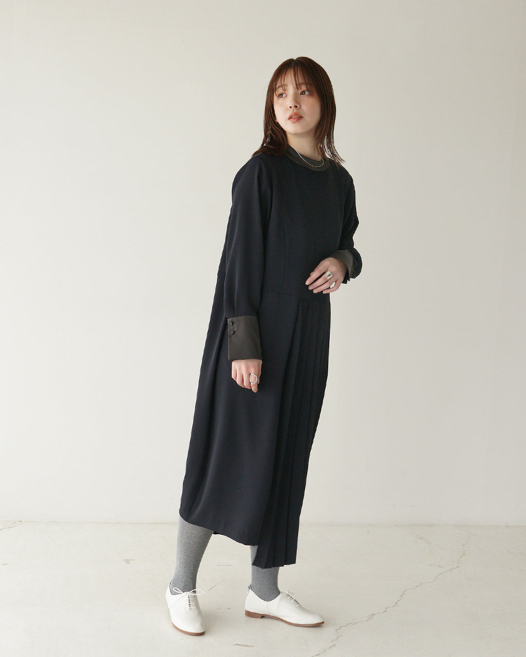 期間限定ポイント10倍！WHYTO. ホワイト アシンメトリープリーツドレス ASYMMETRY PLEATS DRESS ワンピース WHT25HOP4060【送料無料】