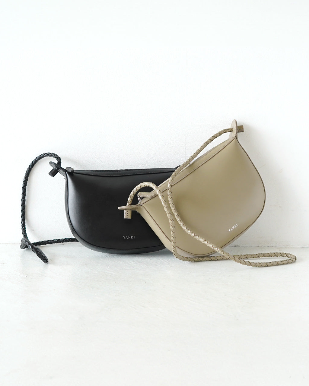 【SALE！30%OFF】YAHKI ヤーキ クロス ボディ バッグ CROSS BODY BAG レザー ショルダーバッグ YH-653【送料無料】