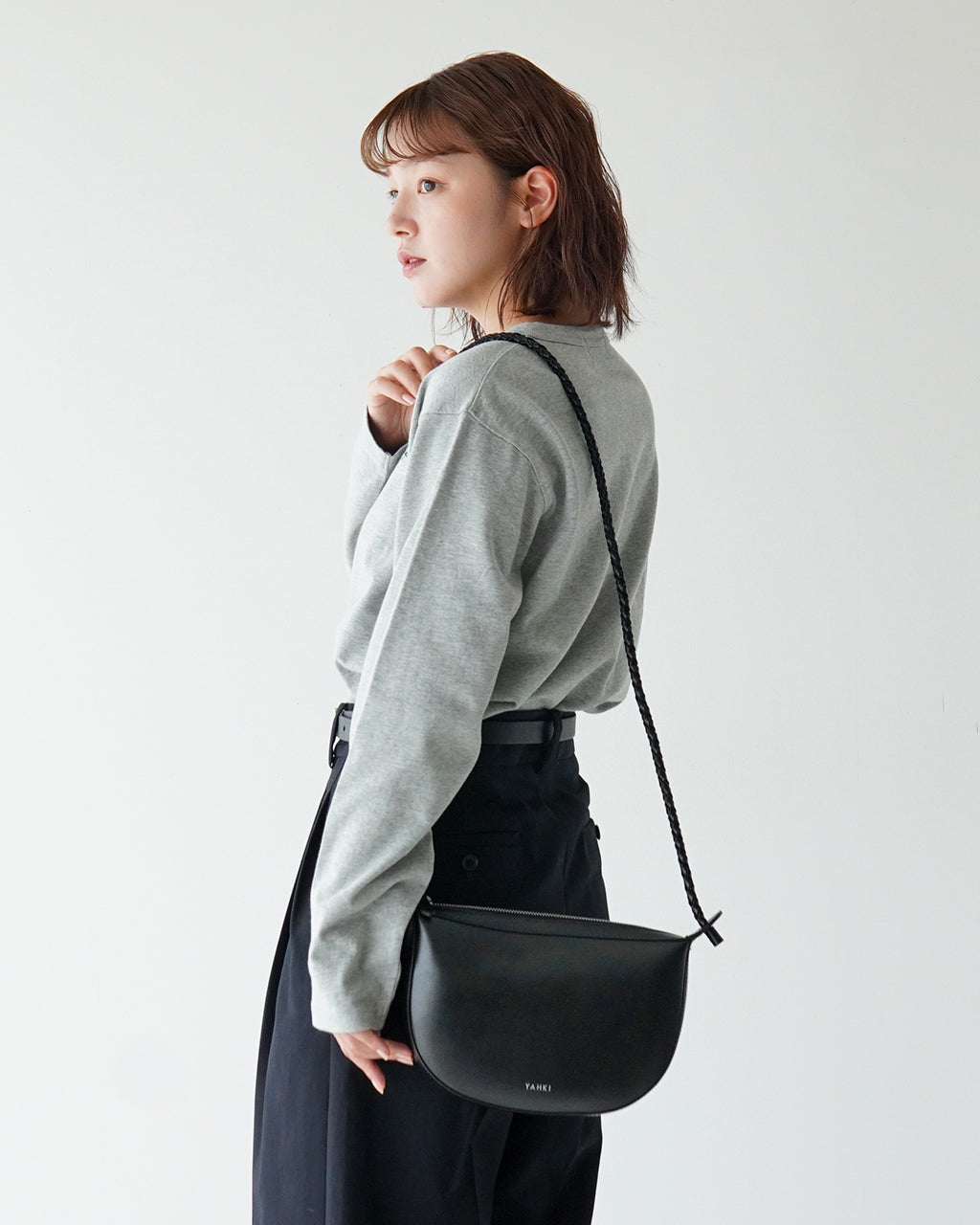 【SALE！30%OFF】YAHKI ヤーキ クロス ボディ バッグ CROSS BODY BAG レザー ショルダーバッグ YH-653【送料無料】