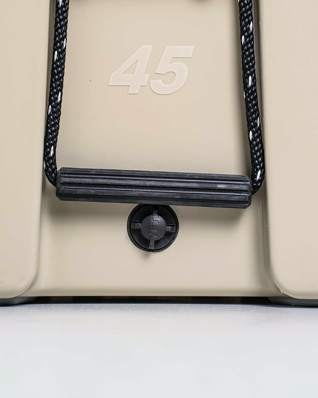 | coupon | TUNDRA 45 / COOLER BOX
