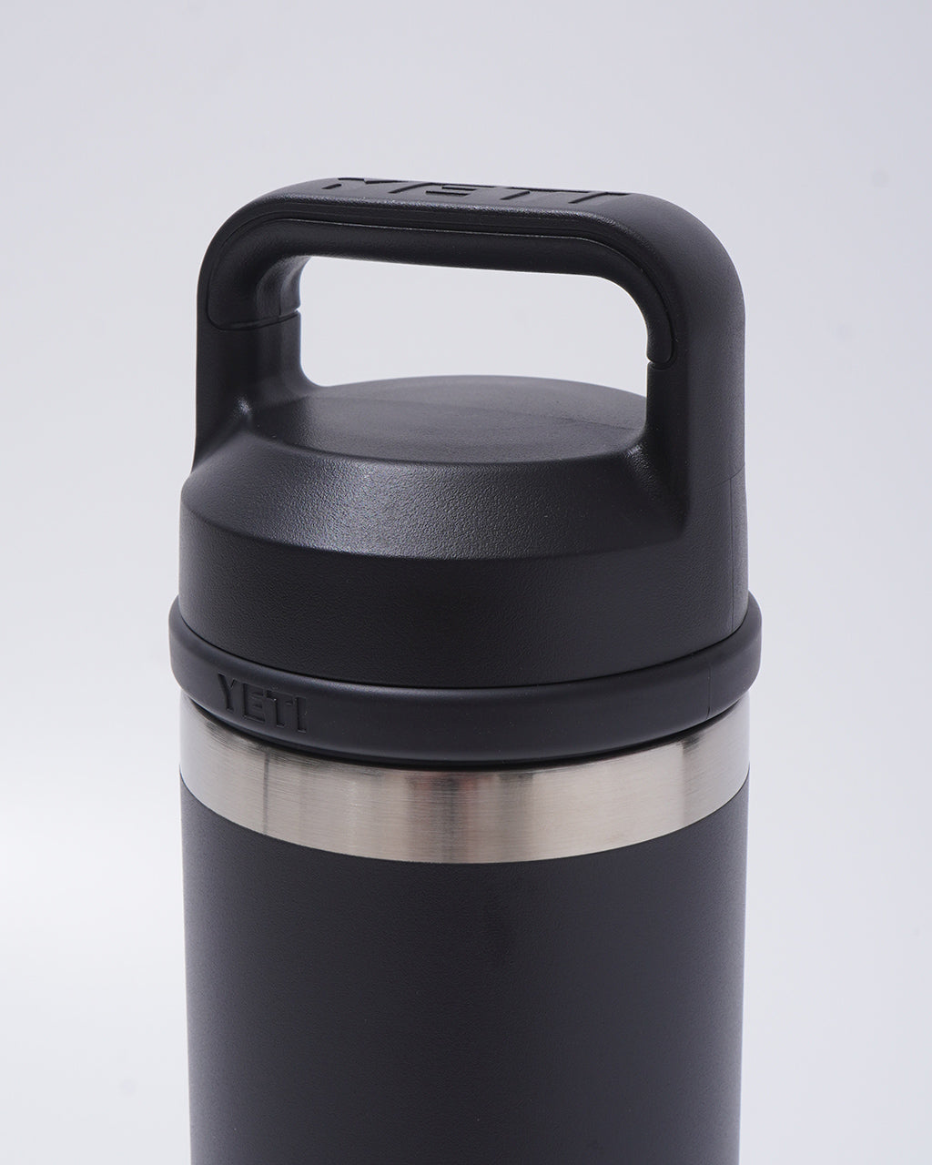 YETI イエティ 18oz WATER BOTTLE WITH CHUG CAP 532ml