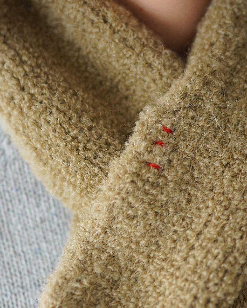 HAND KNIT MUFFLER YL26-A007